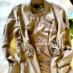 Woman’s size small light jacket